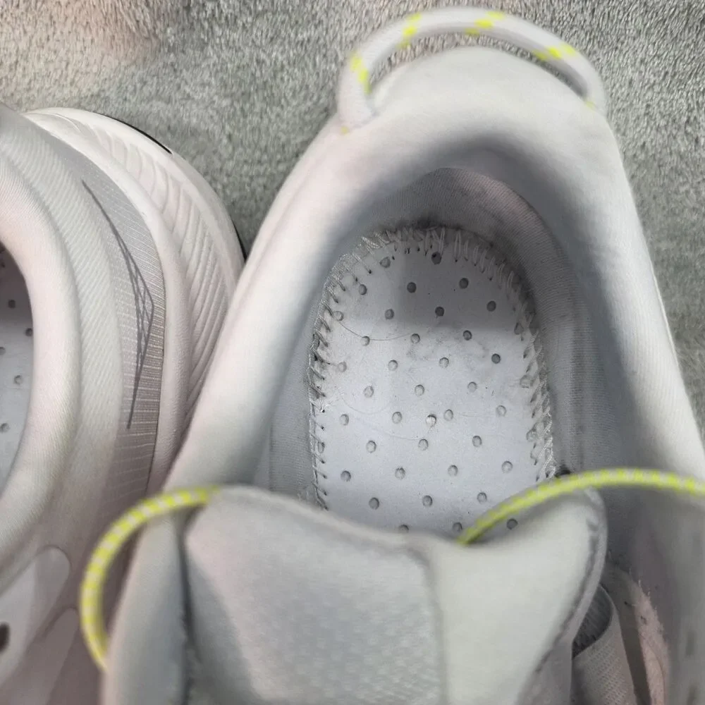 Hoka One One W Transport Wide Mist Lime Gray White 1164371 CRYS Size 9.5D